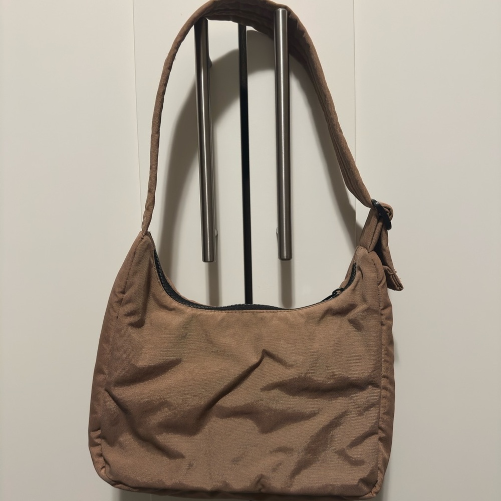 Baggu mini nylon shoulder bag in light brown